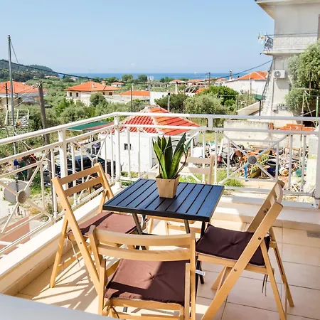 House Litsa 1 In Апартаменты Потос